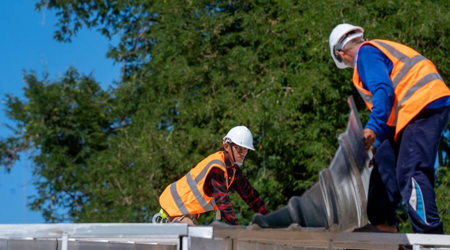 Professional residential roofers in Menifee, AR